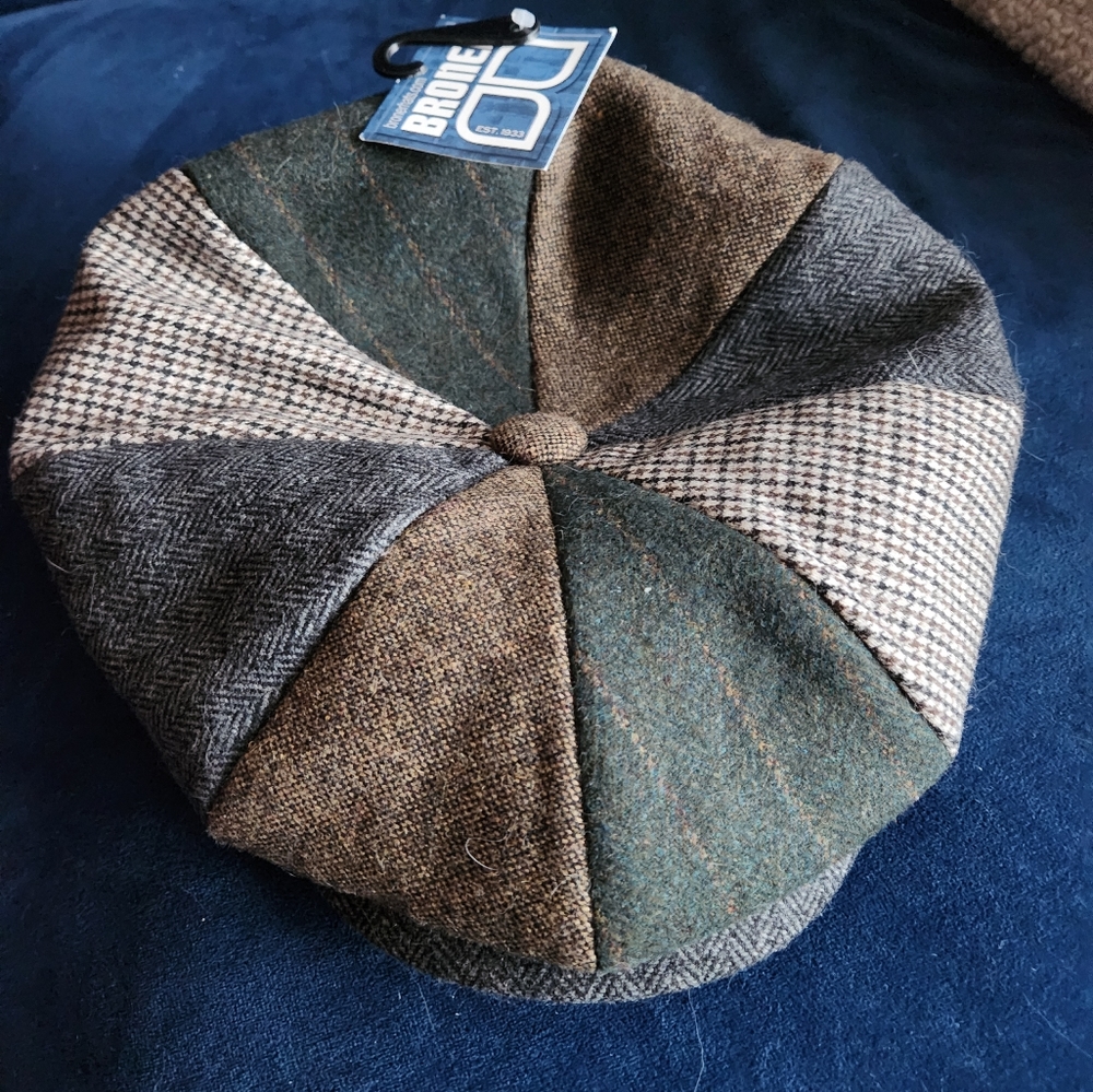 8-Quarter Panel PatchworkNewsboy Cap By Broner new with tags